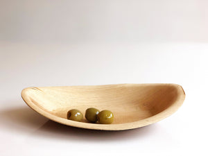 Medium ellipse compostable palm leaf dessert bowl 19x13cm