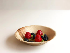 Medium round palm leaf bowl dessert 18cm compostable