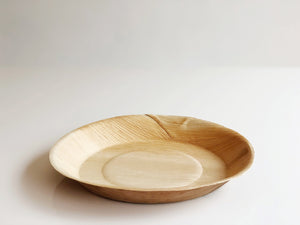 Large round biodegradable palm leaf plate 24cm